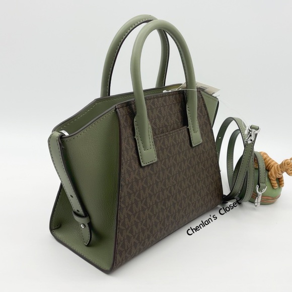 🌲🎁NeW! Michael Kors Avril Small Set - Picture 4 of 9